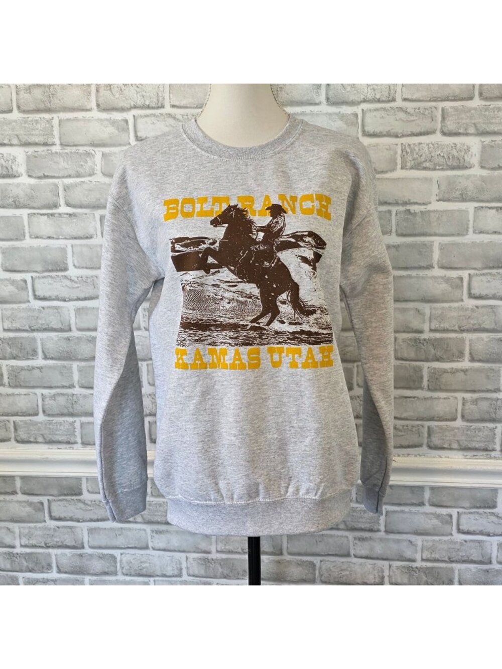 NWT Bolt Ranch Sweatshirt Rodeo Crewneck S Western Coastal Cowgirl Equestrian